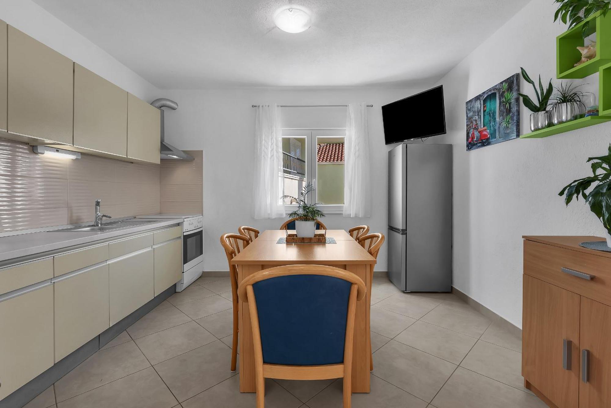Apartments By The Sea Podgora, Makarska - 2596 객실 사진